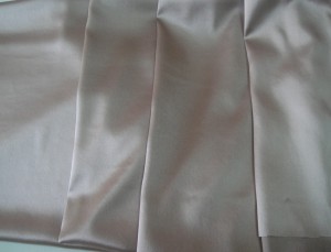 Crepe Satin Silk Fabric for Woman′s Dress (100% Silk)